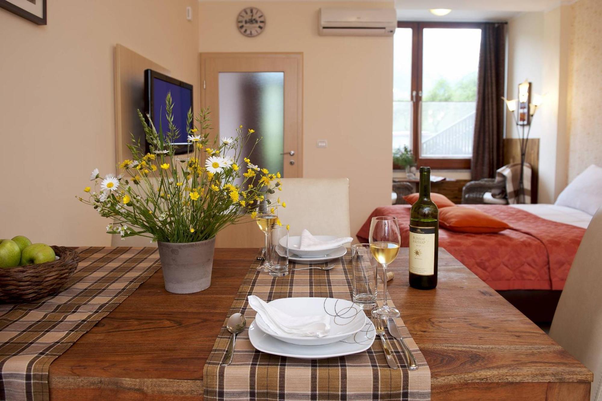 Apartments Pri Nas Кобарид Экстерьер фото